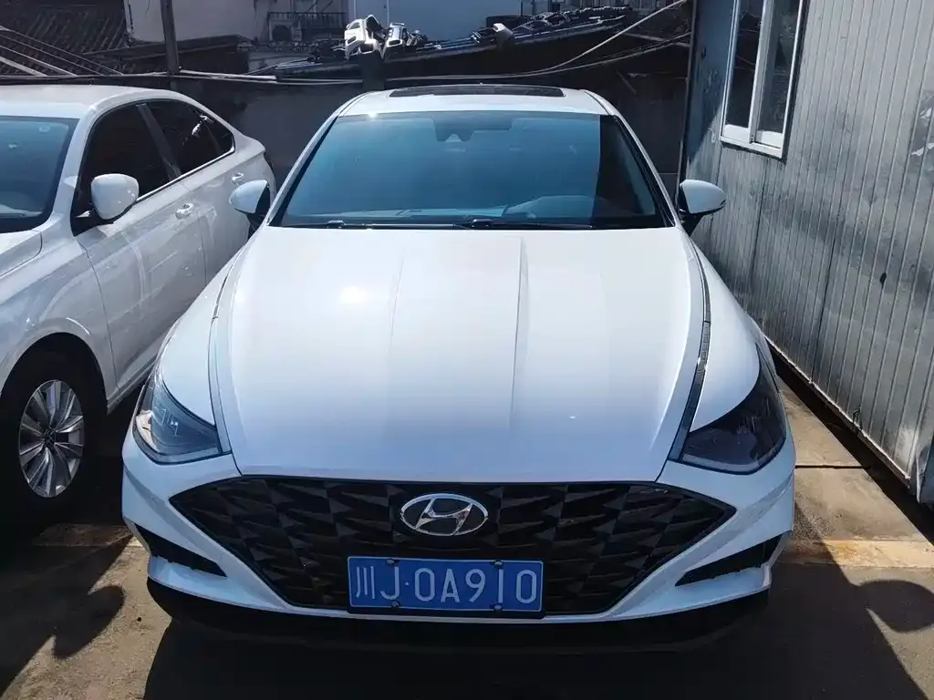 Hyundai Sonata — фото 6