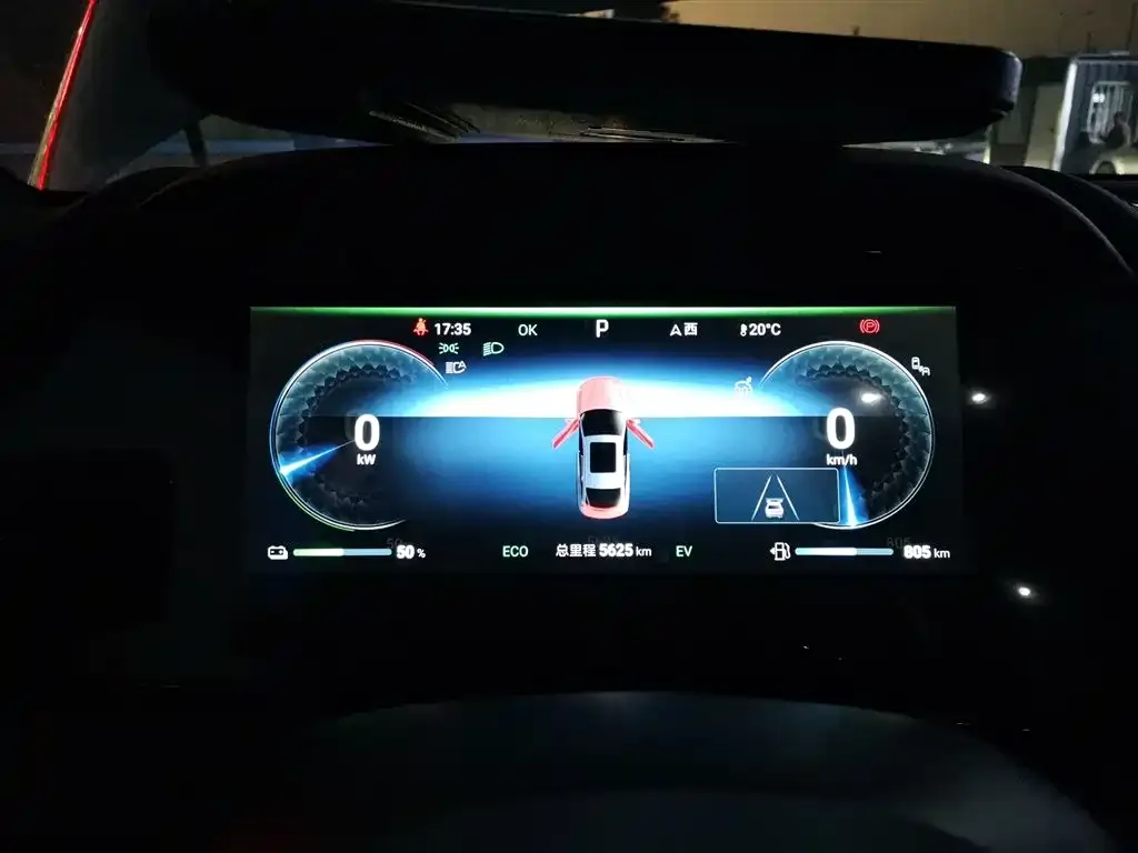 BYD Seal — фото 3