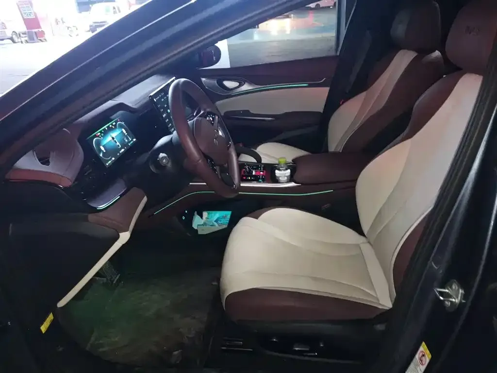 BYD Seal — фото 4
