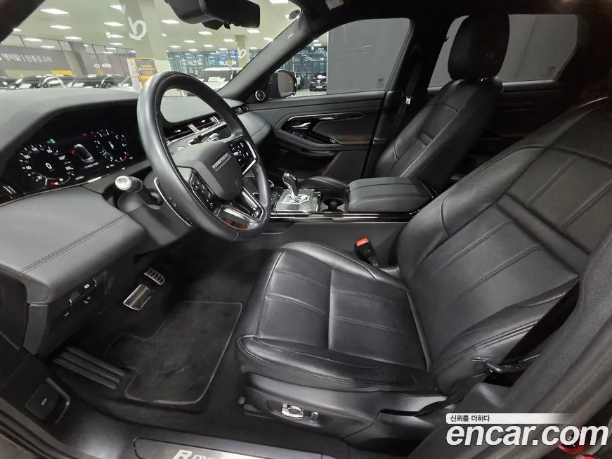 Land Rover Range Rover Evoque — фото 10