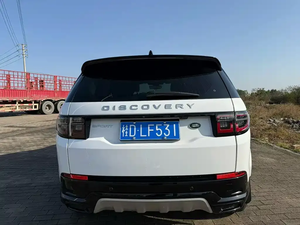 Land Rover Discovery Sport — фото 9