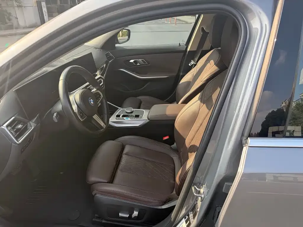 BMW i3 — фото 6