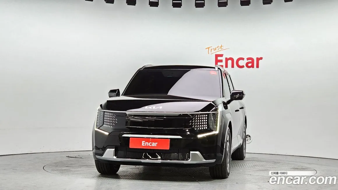 Kia EV9 — фото 2