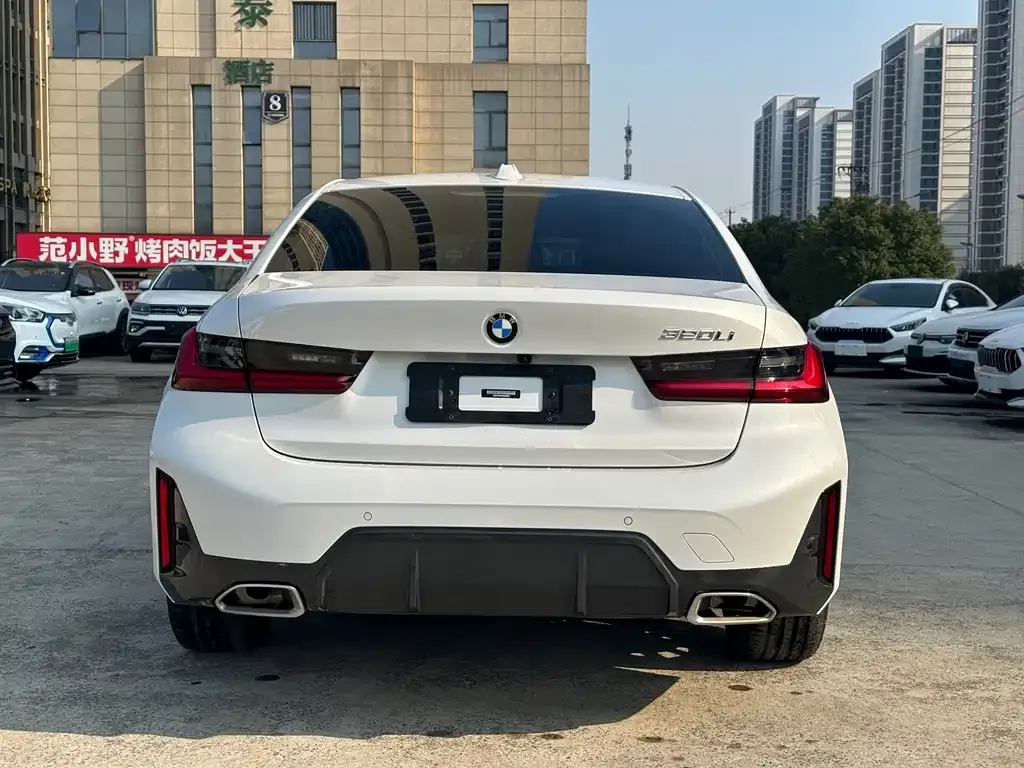 BMW 3 Series — фото 10