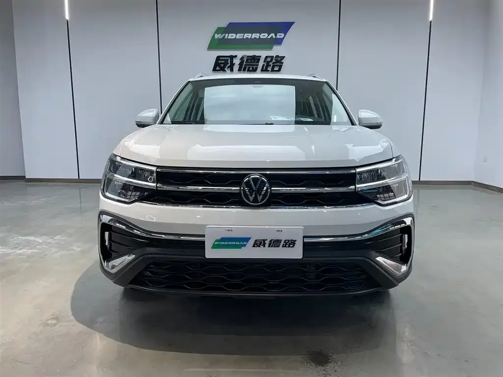 Volkswagen Tharu — фото 6