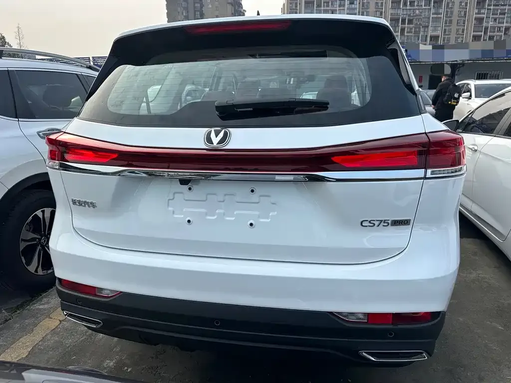 Changan CS75 — фото 2