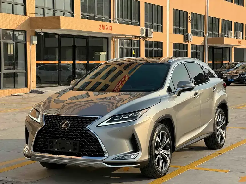 Lexus RX — фото 7