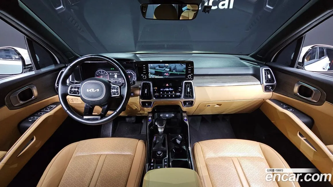 Kia Sorento — фото 8