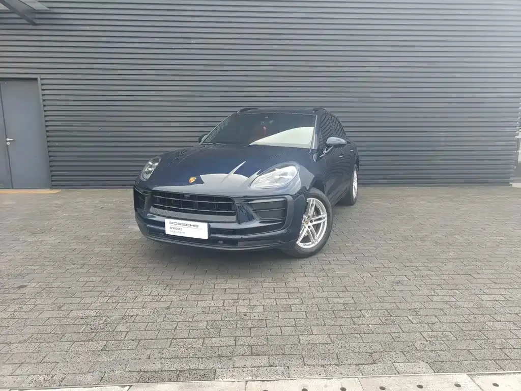 Porsche Macan — фото 1