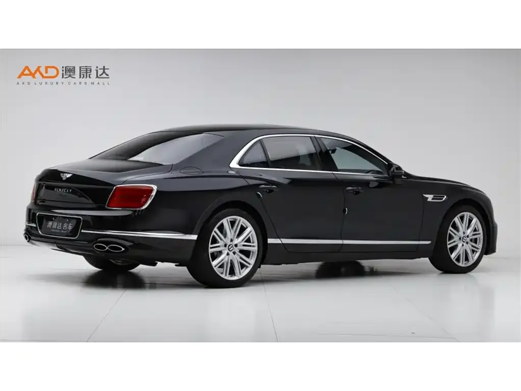Bentley Flying Spur PHEV — фото 5