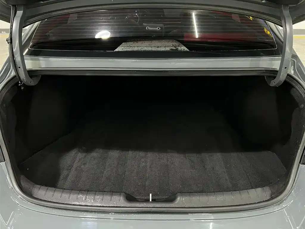 Hyundai Elantra — фото 10