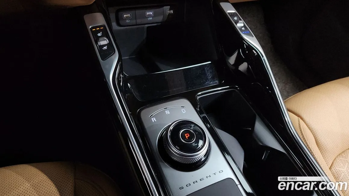 Kia Sorento — фото 9