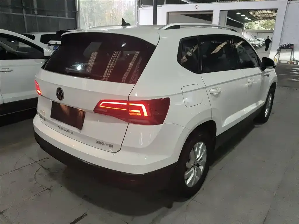 Volkswagen Tharu — фото 7