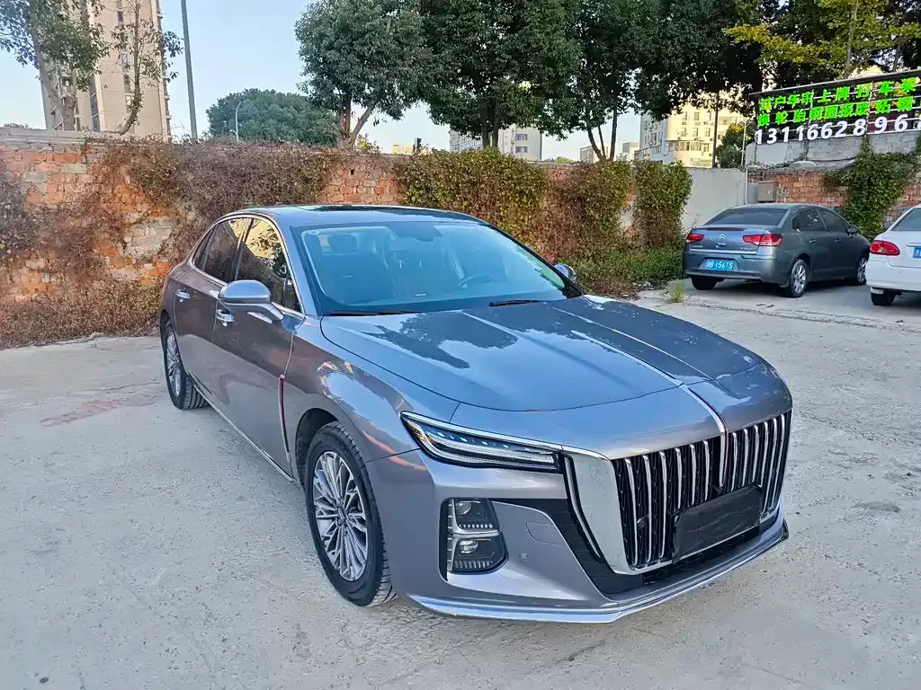 Hongqi H5 — фото 10