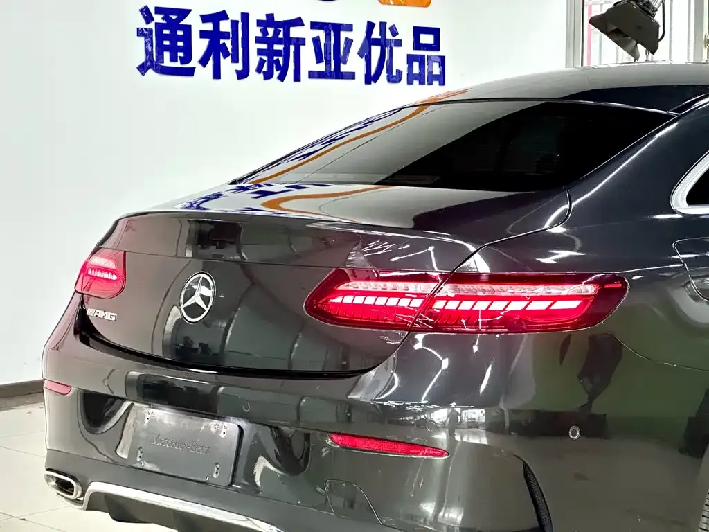 Mercedes-Benz E-Class (Import) — фото 2