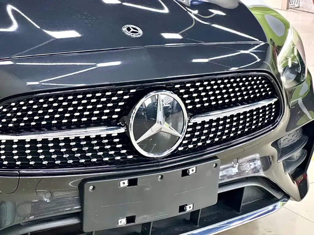 Mercedes-Benz E-Class (Import) — фото 10