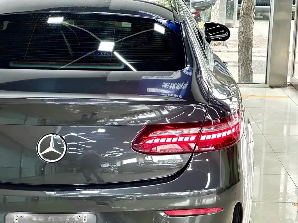Mercedes-Benz E-Class (Import) — фото 7