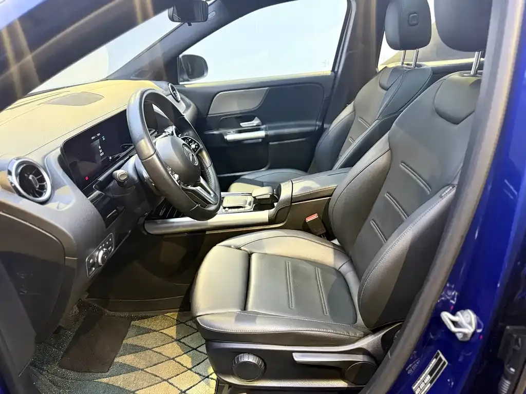 Mercedes-Benz GLA — фото 8