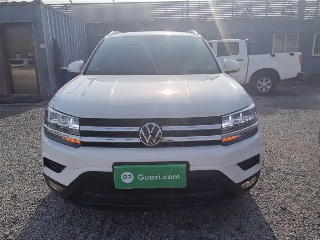 Volkswagen Tharu — фото 3
