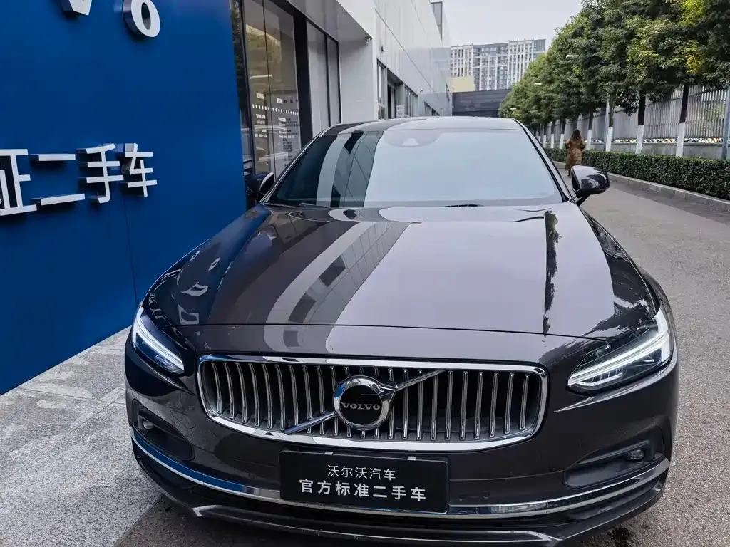 Volvo S90 — фото 2