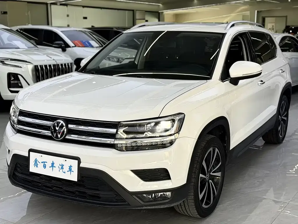 Volkswagen Tharu — фото 1
