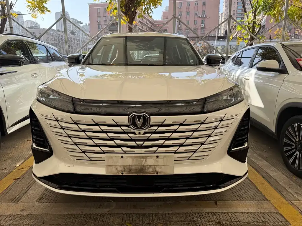 Changan CS75PLUS — фото 6