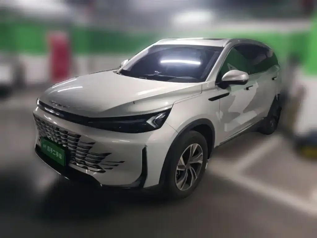 BAIC X7 — фото 1