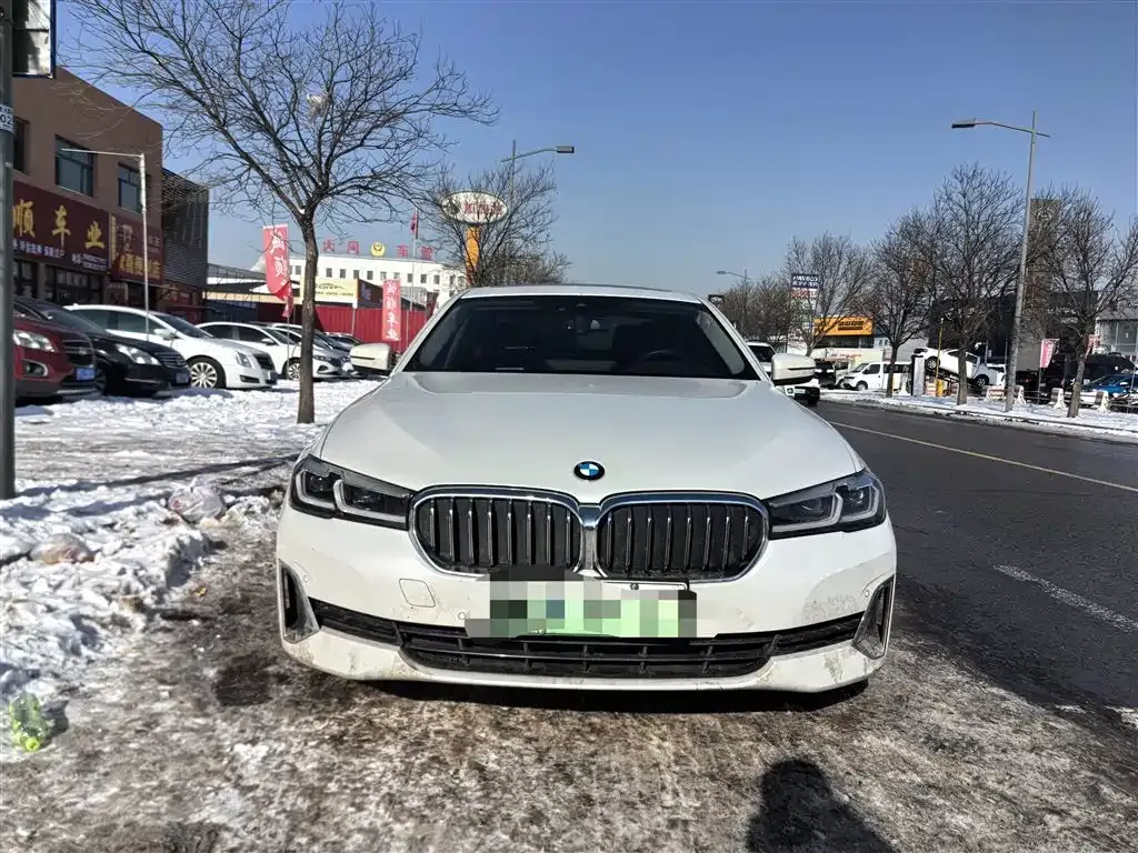 BMW 5 Series New Energy — фото 9