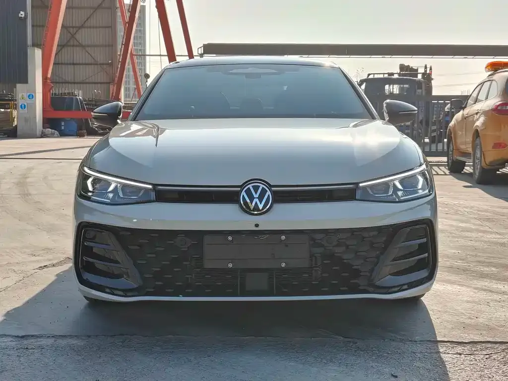 Volkswagen Passat — фото 3