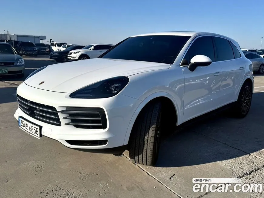 Porsche Cayenne — фото 10