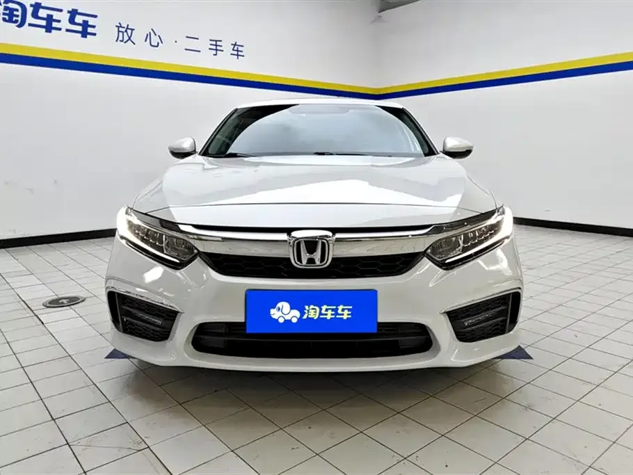 Honda Inspire — фото 6