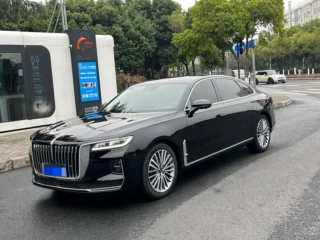 Hongqi H9 — фото 1