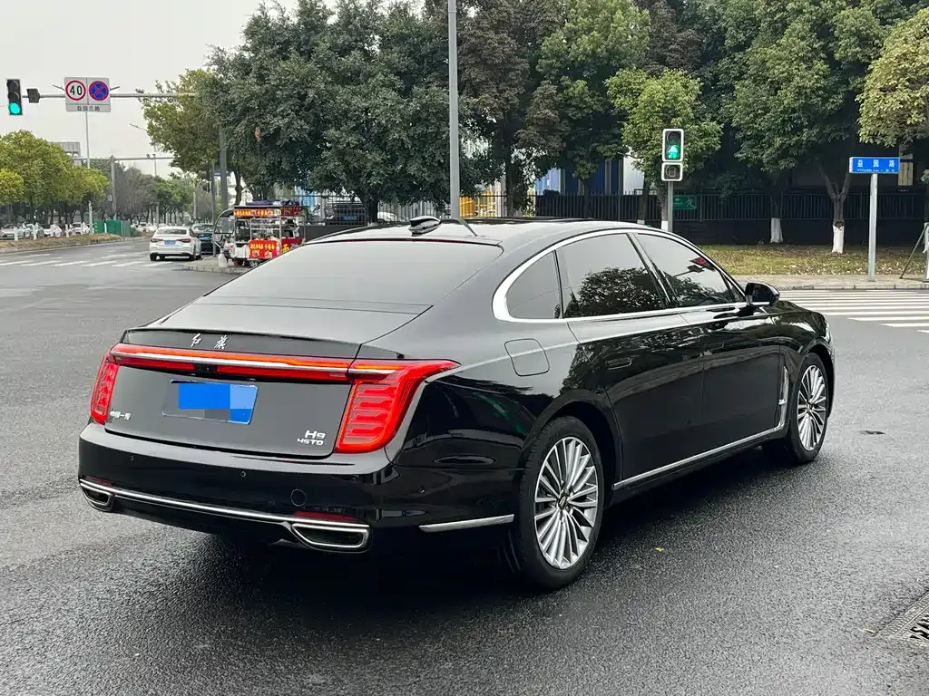 Hongqi H9 — фото 10