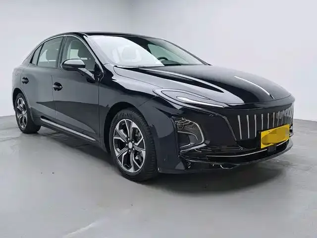 Hongqi E-QM5 — фото 4