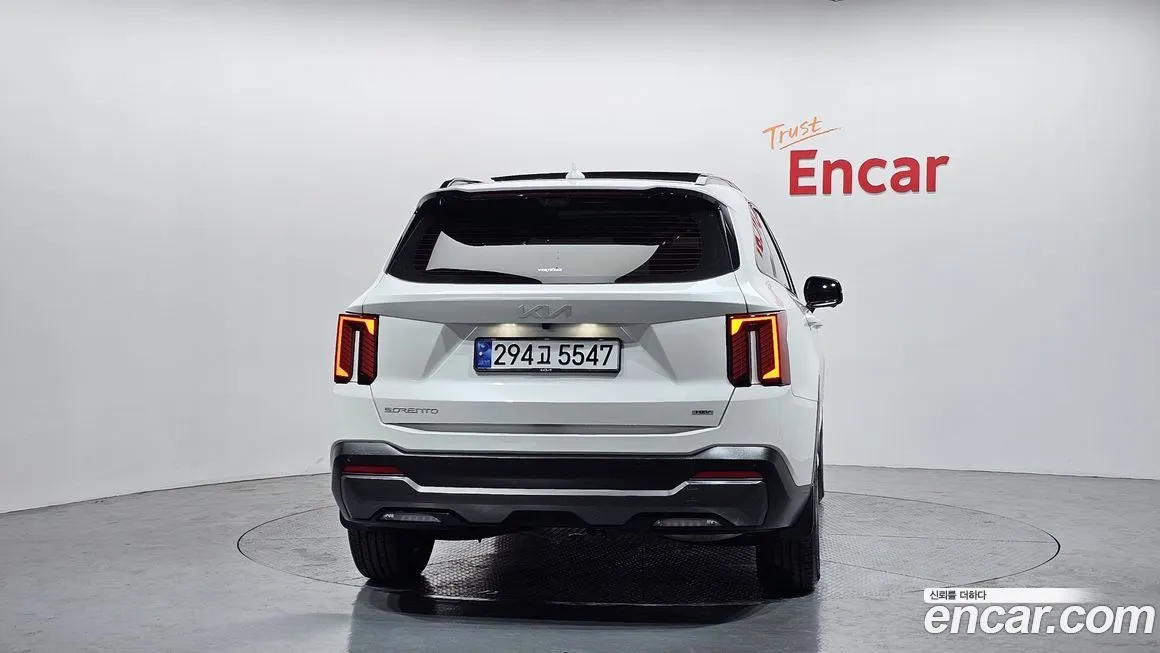 Kia Sorento — фото 4