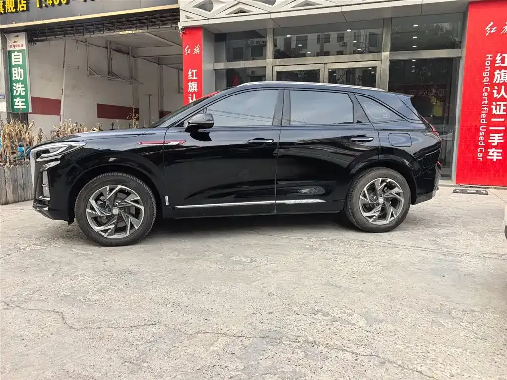 Hongqi HS3 PHEV — фото 3