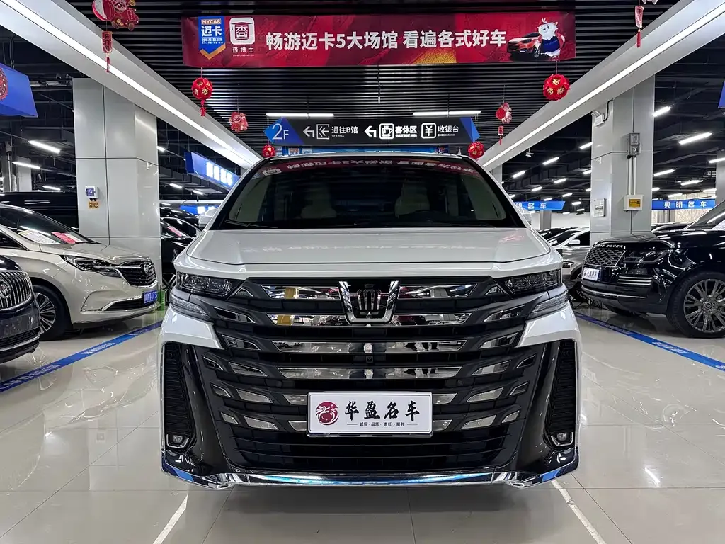 Toyota Vellfire — фото 6