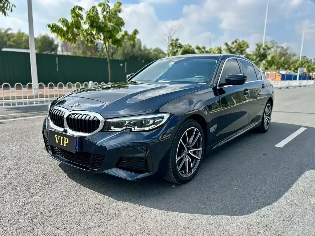 BMW 3 Series — фото 1