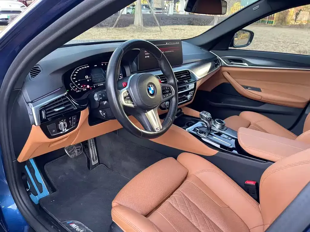 BMW 5 Series (Import) — фото 3
