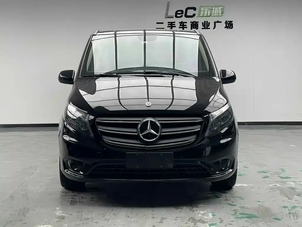 Mercedes-Benz Vito — фото 2