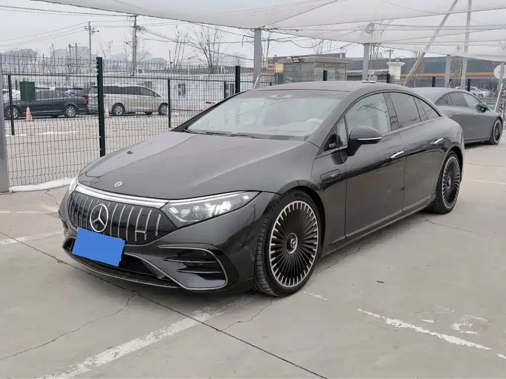 Mercedes-Benz EQS AMG — фото 1