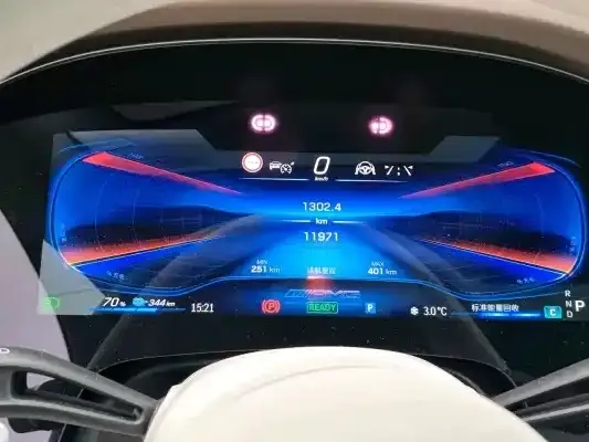 Mercedes-Benz EQS AMG — фото 4