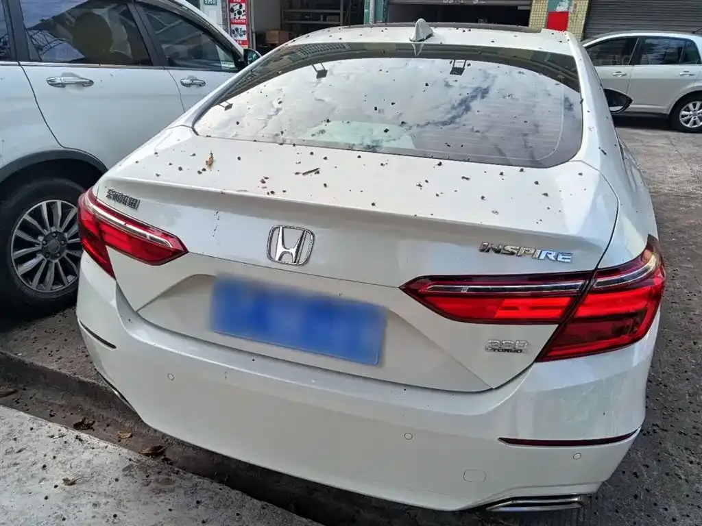 Honda Inspire — фото 6
