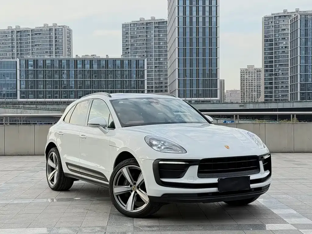 Porsche Macan — фото 5