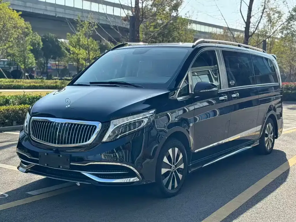 Mercedes-Benz Vito — фото 1
