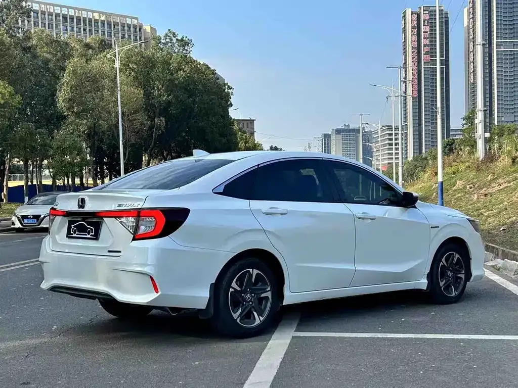 Honda Envix — фото 5