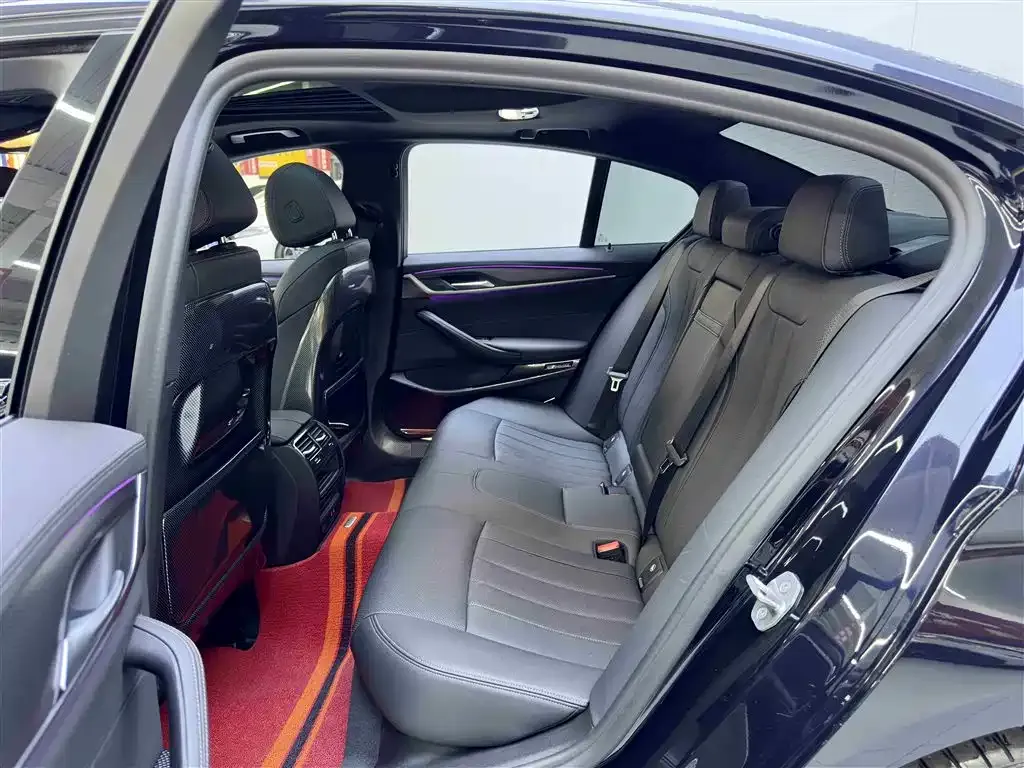 BMW 5 Series (Import) — фото 10