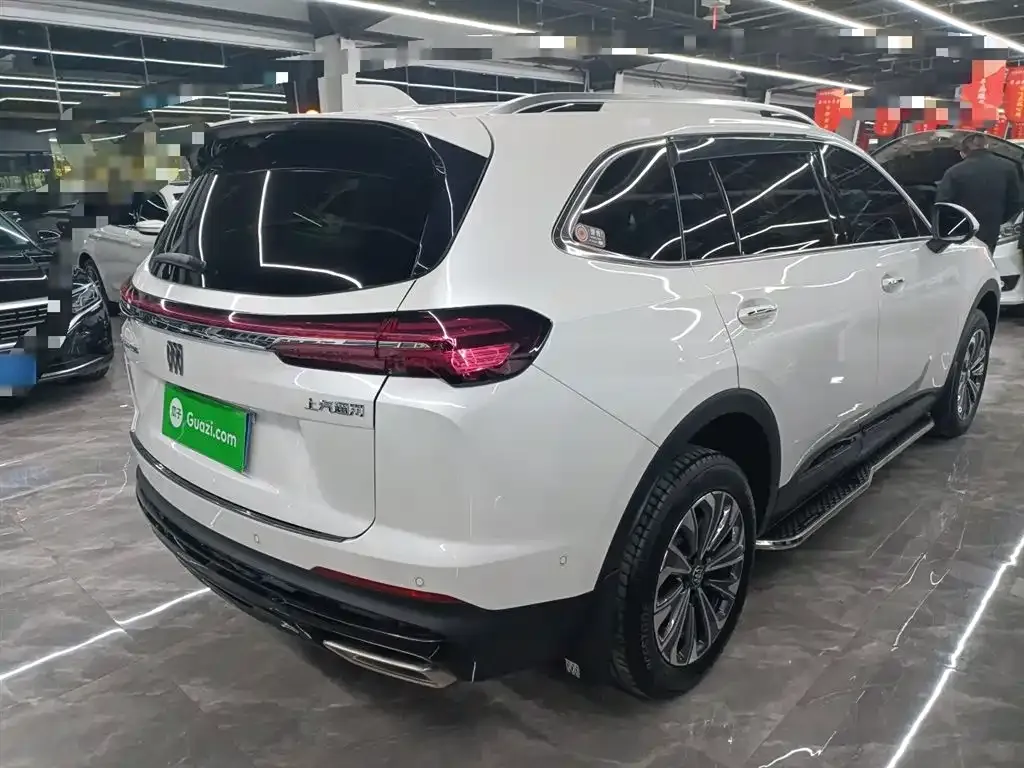 Buick Envision Plus — фото 4