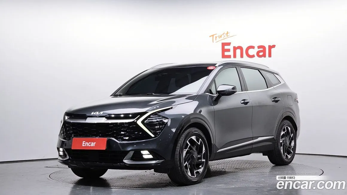 Kia Sportage — фото 1