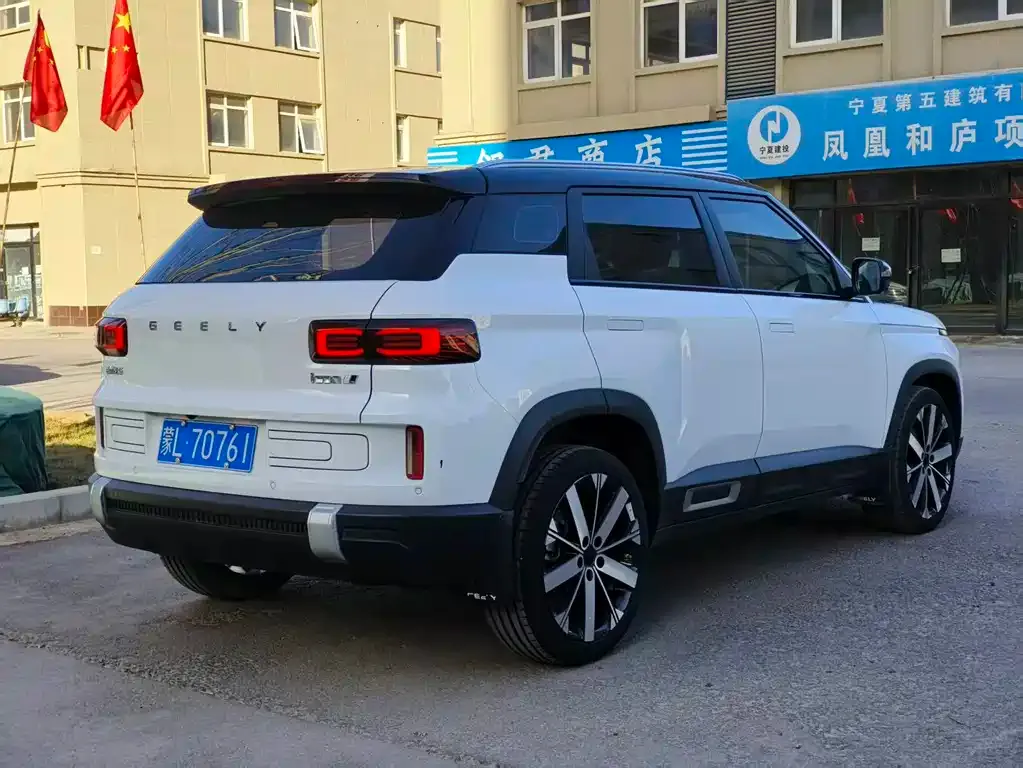 Geely Icon — фото 7